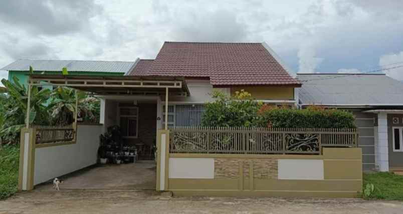 dijual rumah ampera