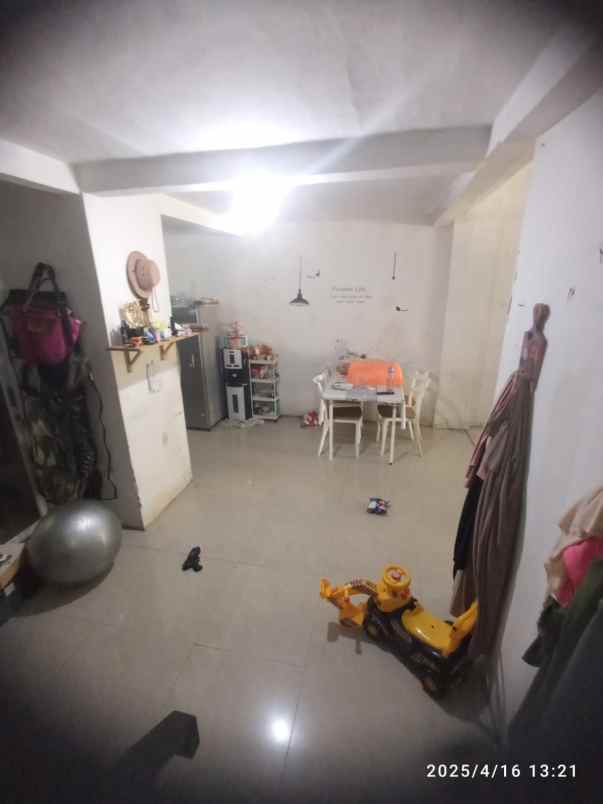 dijual rumah antapani