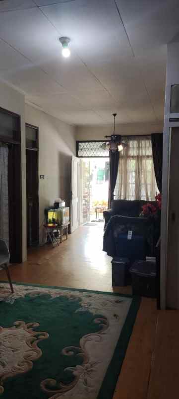 dijual rumah antapani