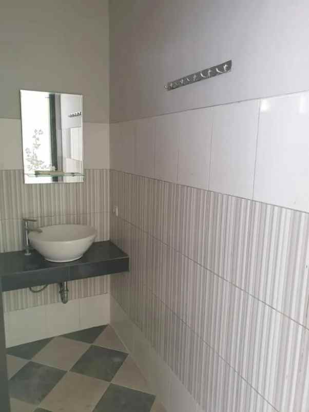 dijual rumah antapani kodya bandung