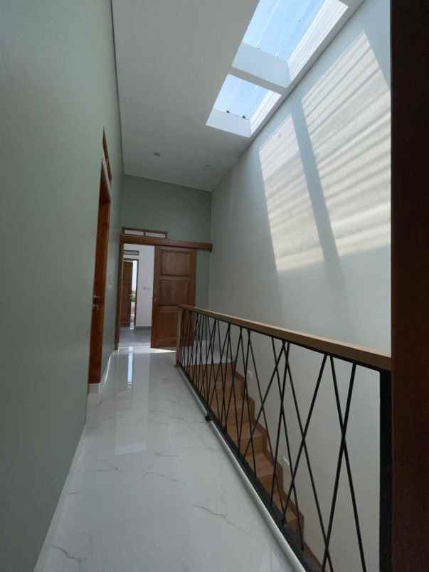 dijual rumah arcamanik