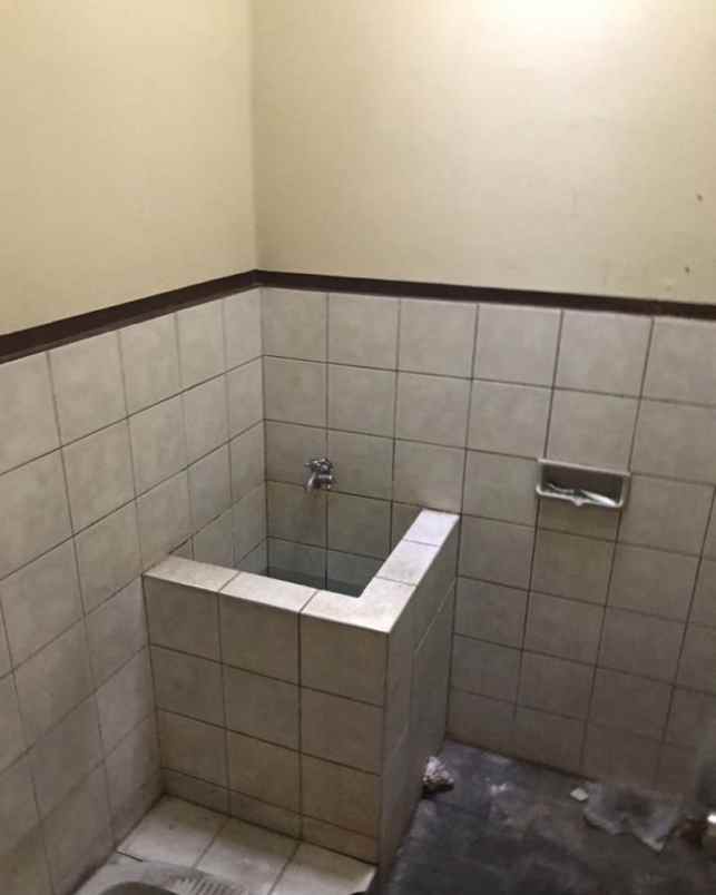 dijual rumah arcamanik endah