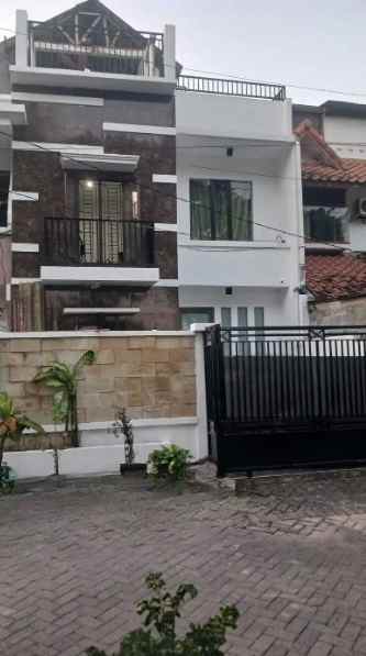 dijual rumah babatan pratama