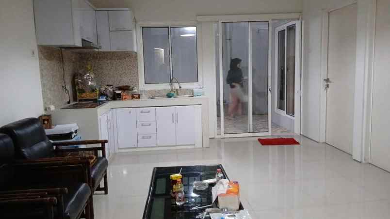 dijual rumah bale agung gamer