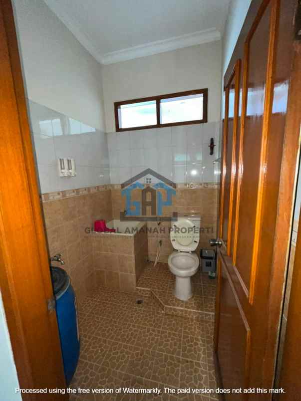 dijual rumah baros