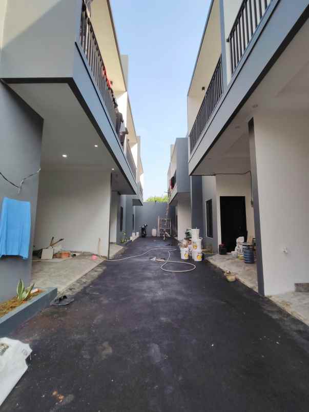 dijual rumah baru minimalis modern
