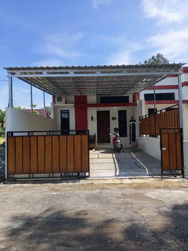 dijual rumah barukan manisrenggo klaten