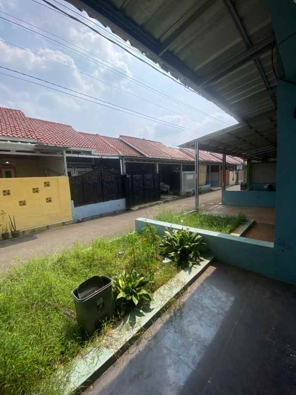 dijual rumah bedahan sawangan depok