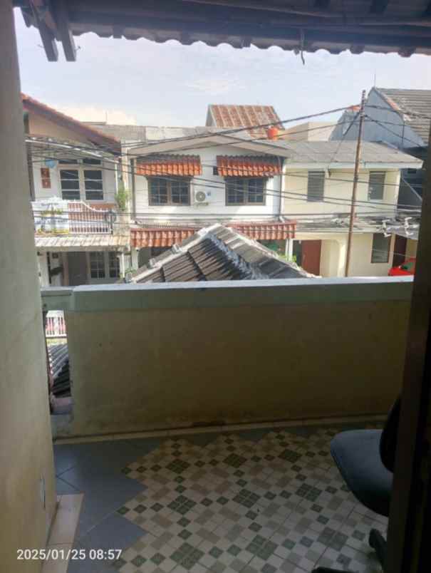 dijual rumah beji beji depok