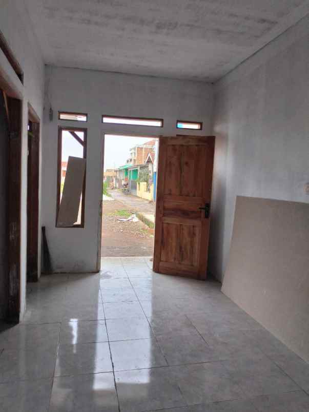 dijual rumah bojongmalaka