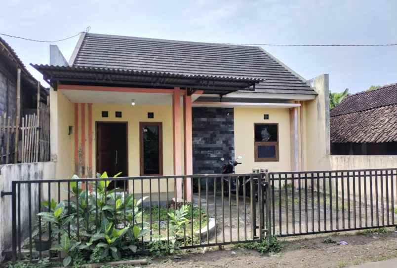 dijual rumah bokoharjo