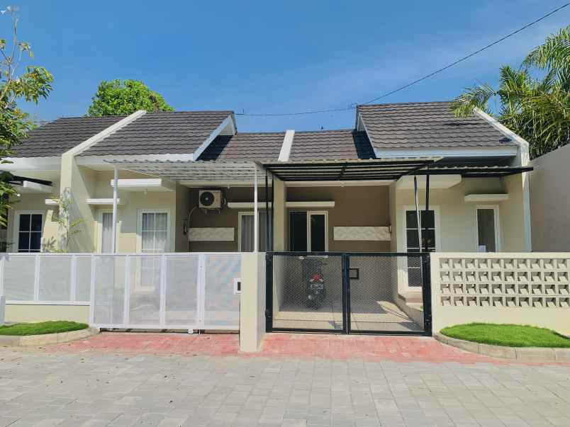 dijual rumah brajan