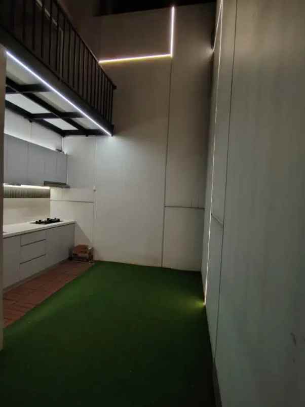 dijual rumah bsd city