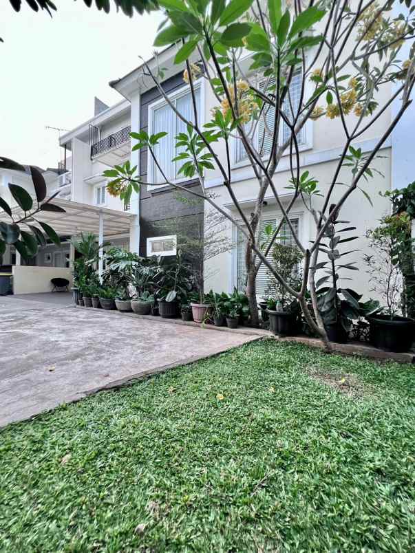 dijual rumah bukit cinere raya