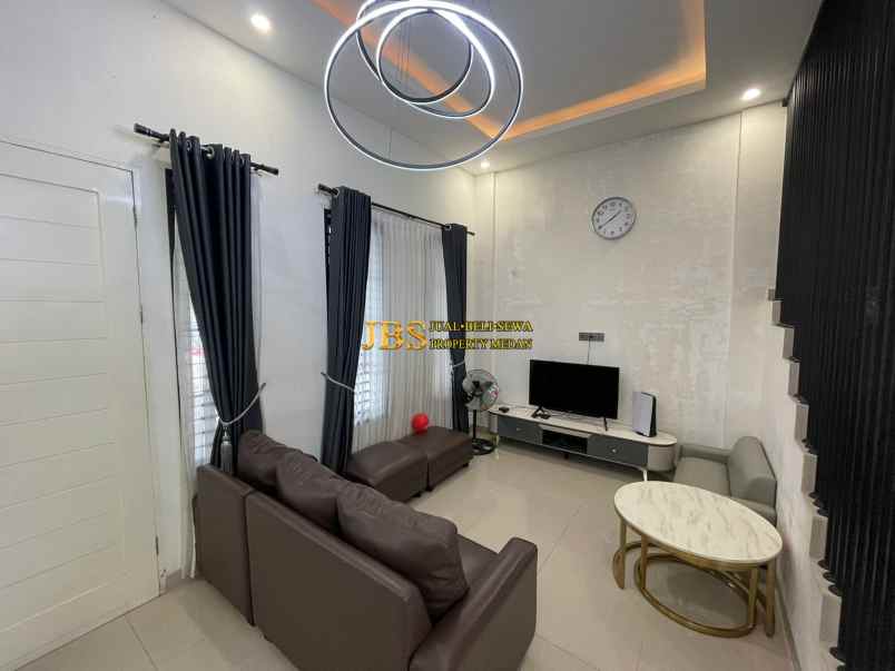 dijual rumah cemara cleveland jalan