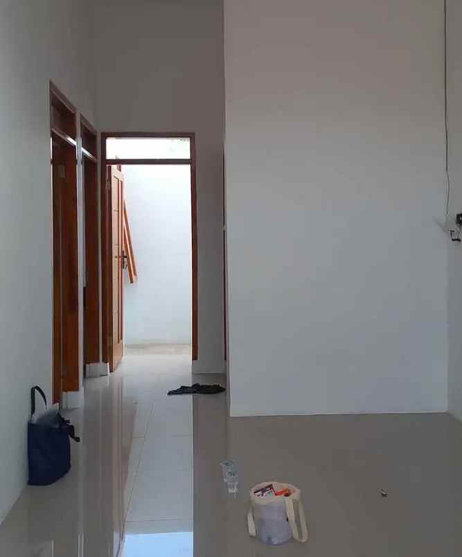 dijual rumah cibolerang cinunuk