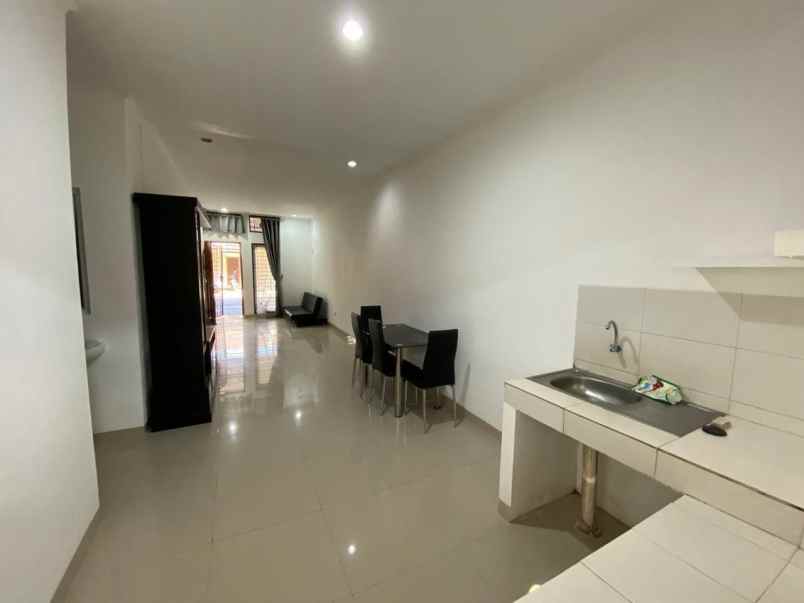 dijual rumah ciganitri