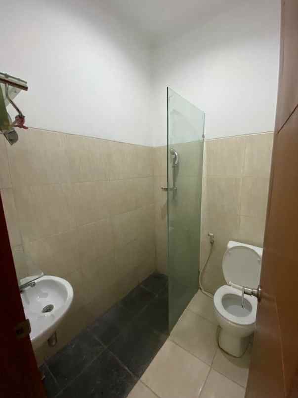 dijual rumah ciganitri