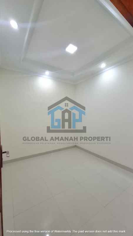 dijual rumah cihanjuang