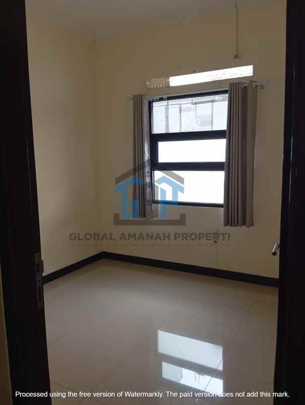 dijual rumah cihanjuang