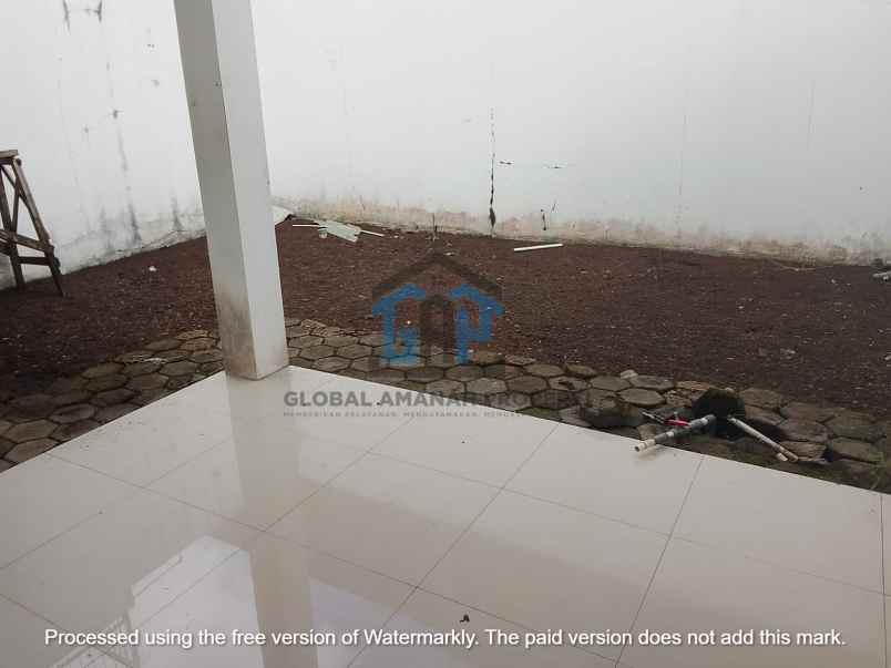 dijual rumah cihanjuang