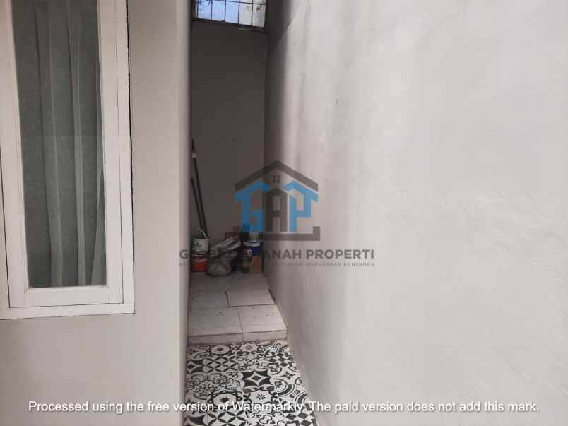 dijual rumah cihanjuang