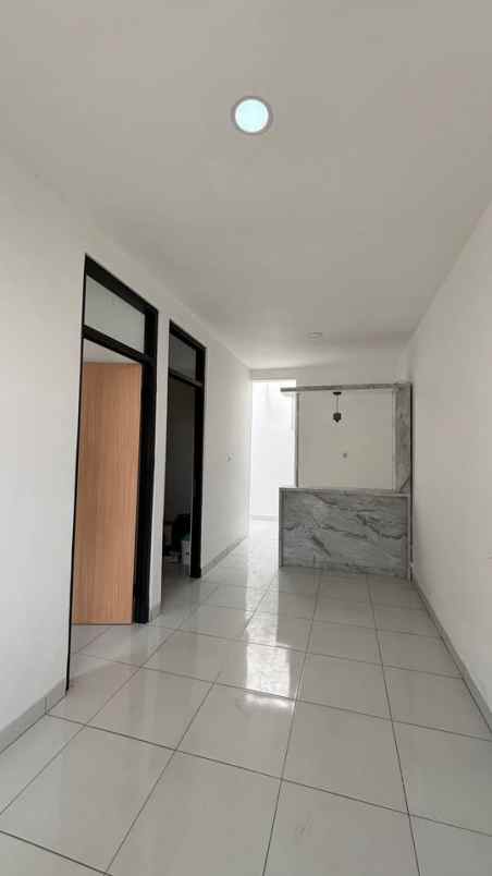 dijual rumah cihanjuang bandung barat