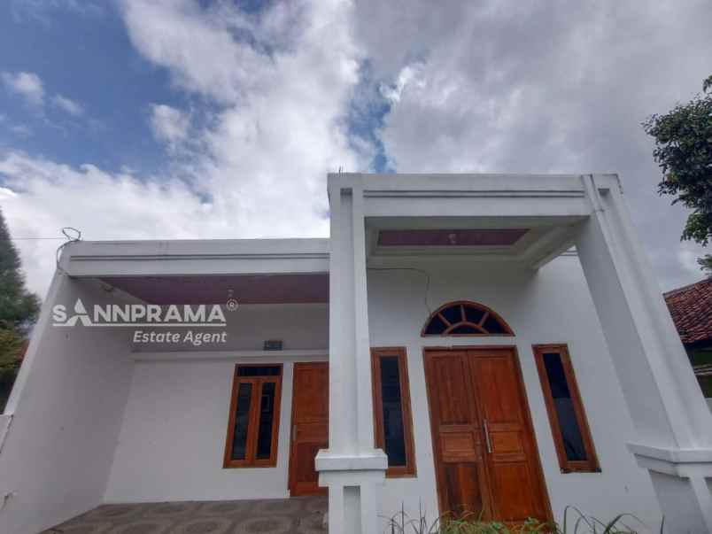 dijual rumah cilangkap