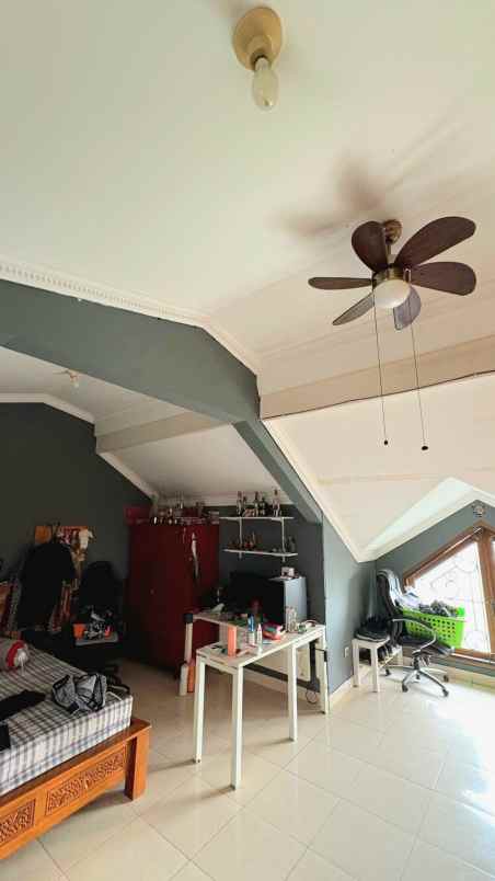 dijual rumah cipinang baru timur