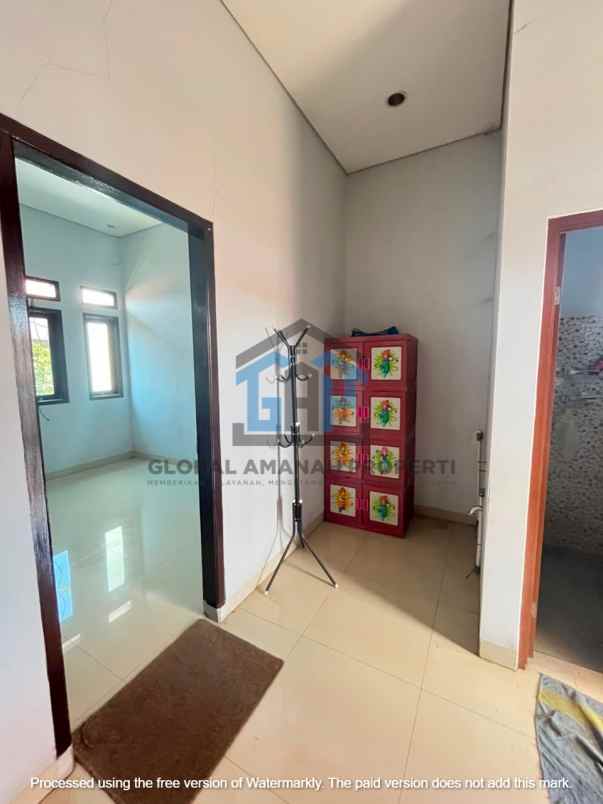 dijual rumah cisangkan