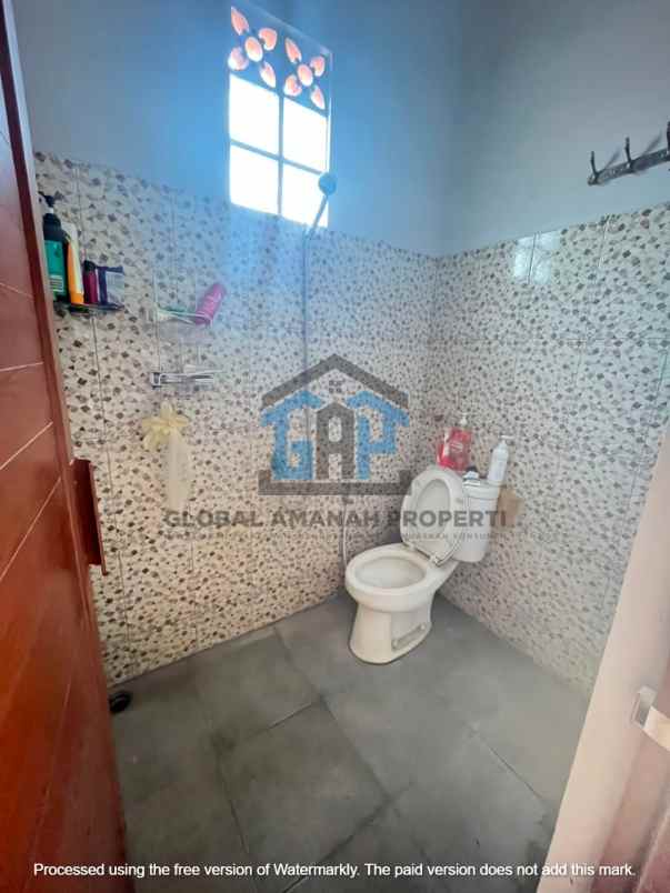 dijual rumah cisangkan