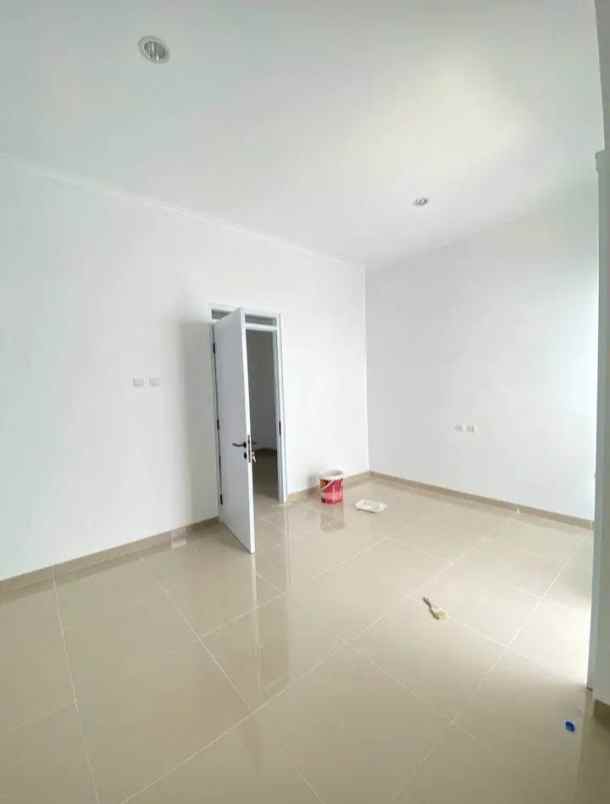 dijual rumah cisaranten kulon