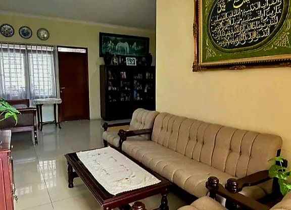 dijual rumah cisaranten kulon