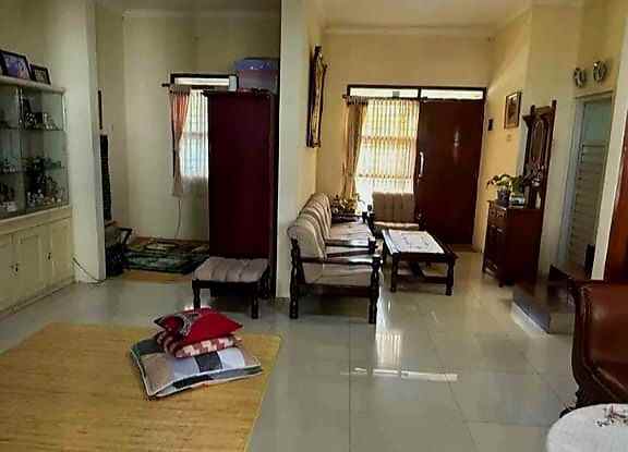 dijual rumah cisaranten kulon