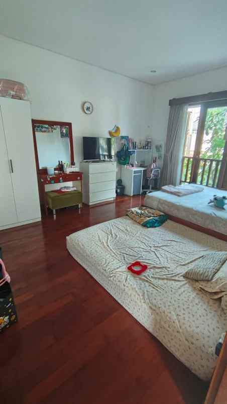 dijual rumah citragran cibubur
