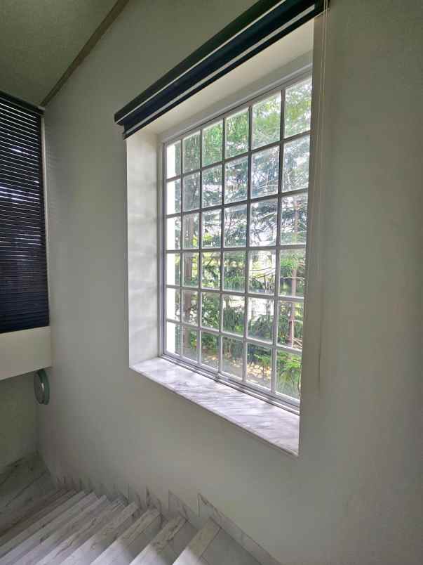 dijual rumah cluster alamanda jgc