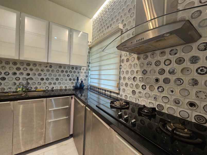 dijual rumah cluster alamanda jgc