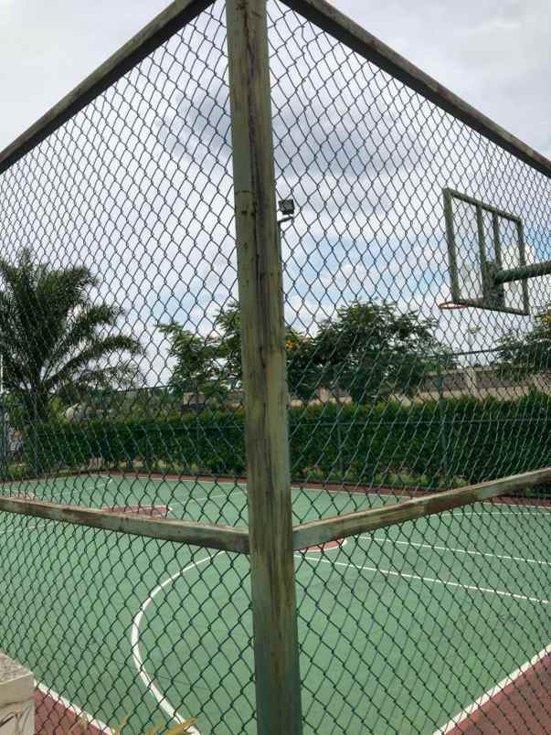 dijual rumah cluster amarillo village