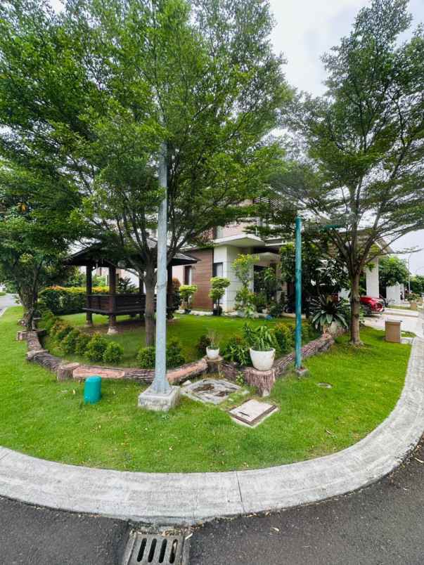 dijual rumah cluster burgundy