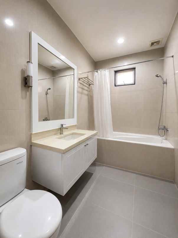 dijual rumah cluster elista village