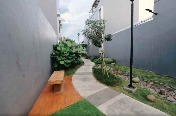 dijual rumah cluster lavesh harapan