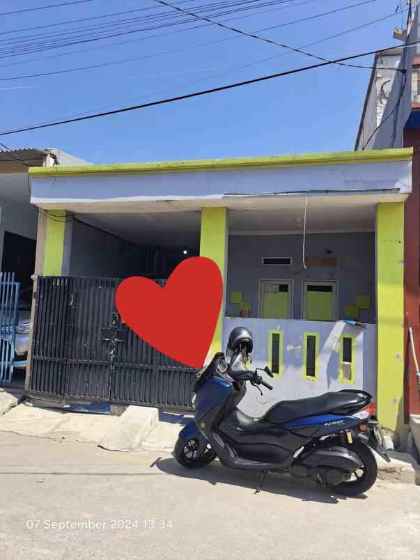 dijual rumah cluster pondok ungu permai