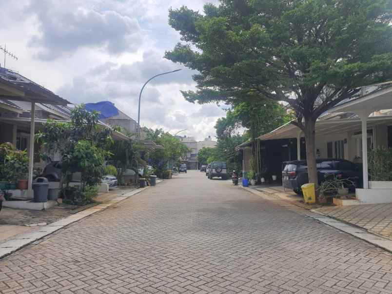 dijual rumah cluster victoria garden