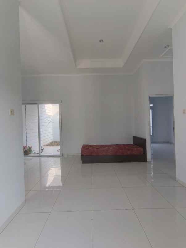 dijual rumah dawung residence