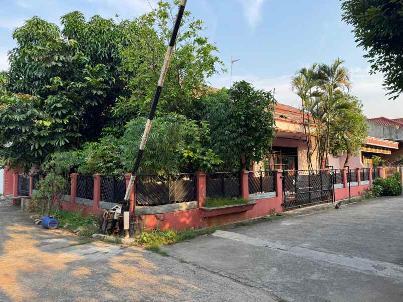 dijual rumah de minimalist jaka