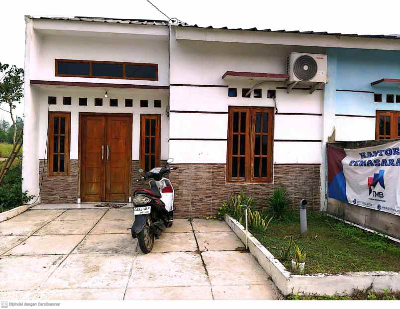 dijual rumah dekat setasiun daru shm
