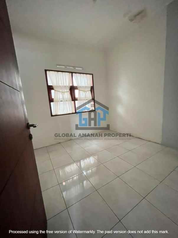 dijual rumah dekat taman kupu kupu