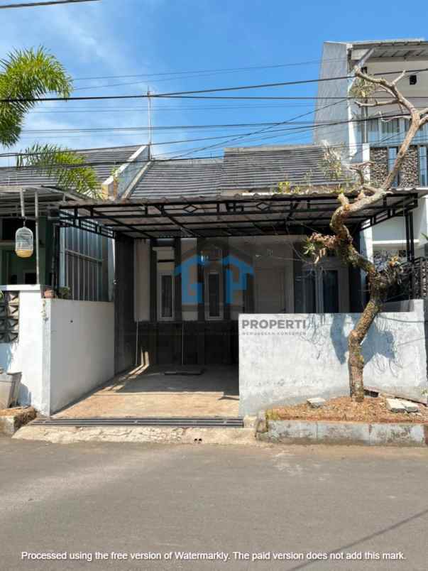dijual rumah dekat taman kupu kupu