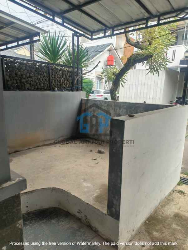 dijual rumah dekat taman kupu kupu