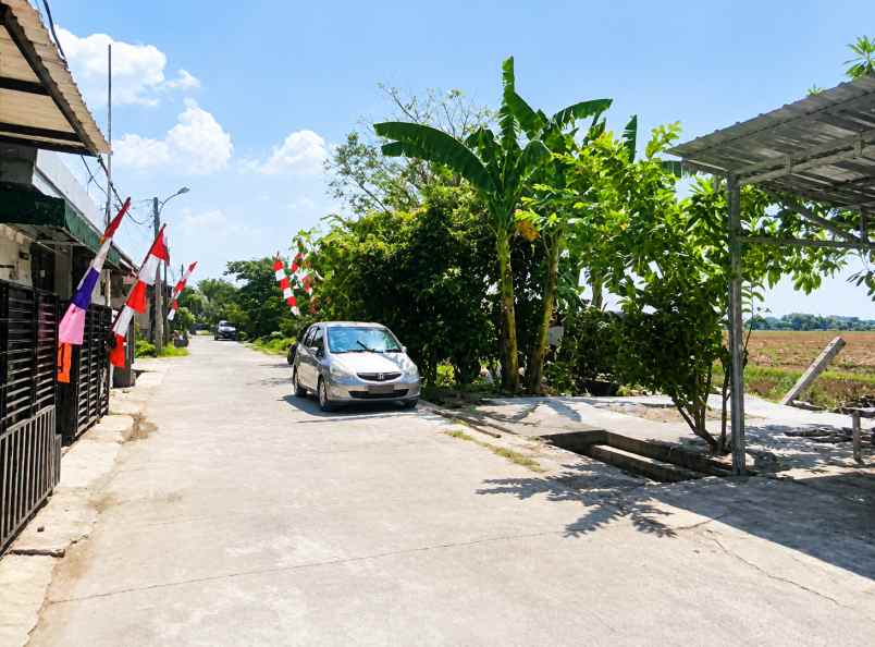 dijual rumah dharmawangsa residence